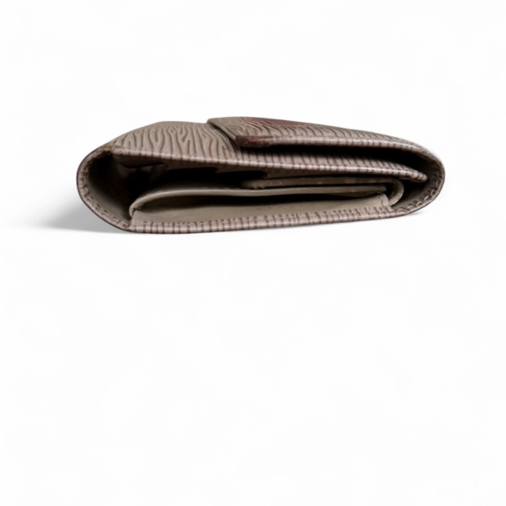 Louis Vuitton Epi leather Wallet - Picture 7 of 13